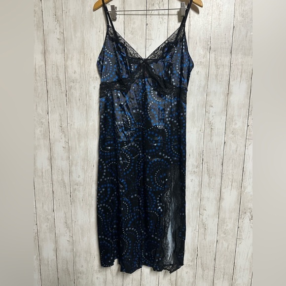 Adore Me Other - Adore Me Black & Blue Satin Nightgown Size L